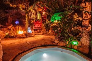 unique california airbnbs