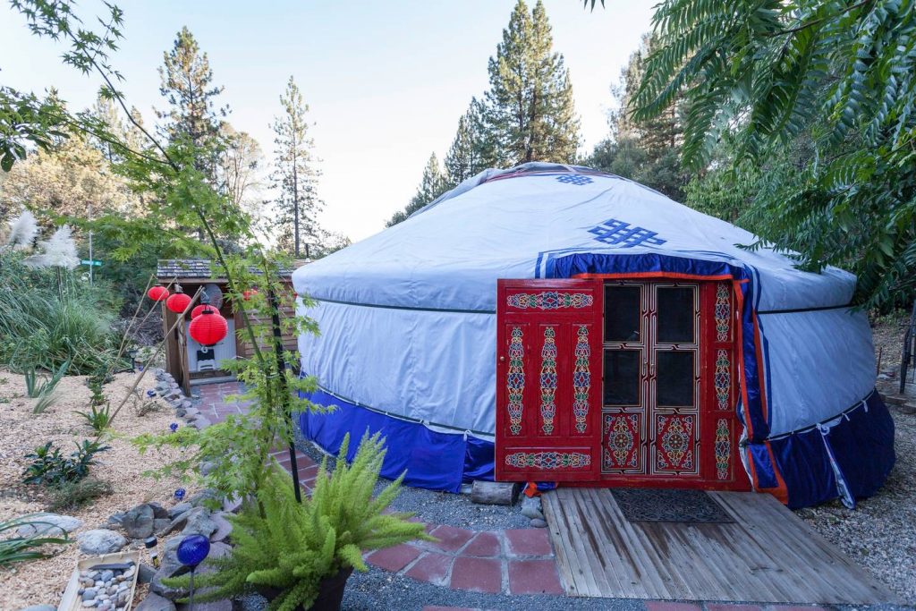 unique california airbnbs